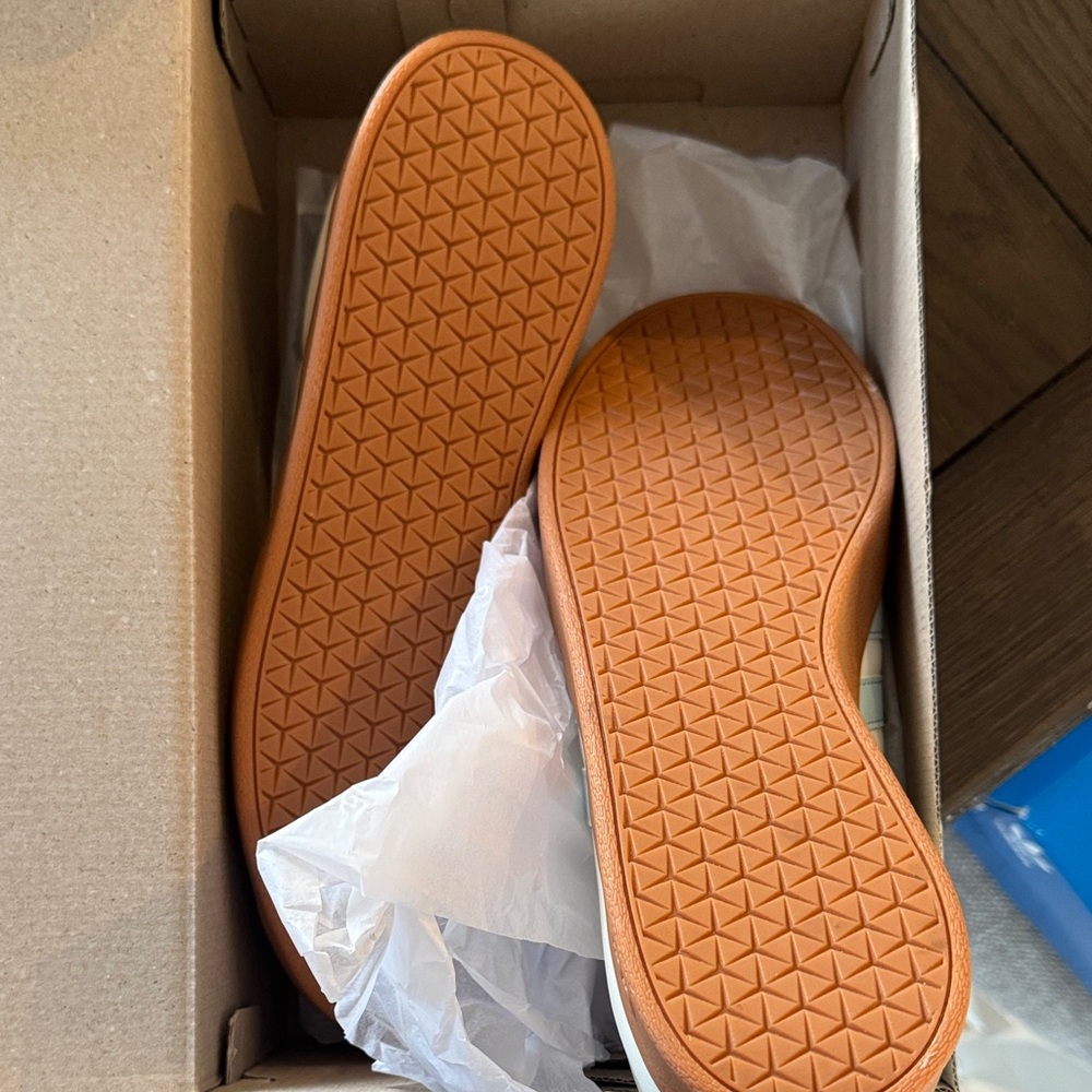 Adidas VL Court Base Light Blue Sneakers - Picture 4 of 4